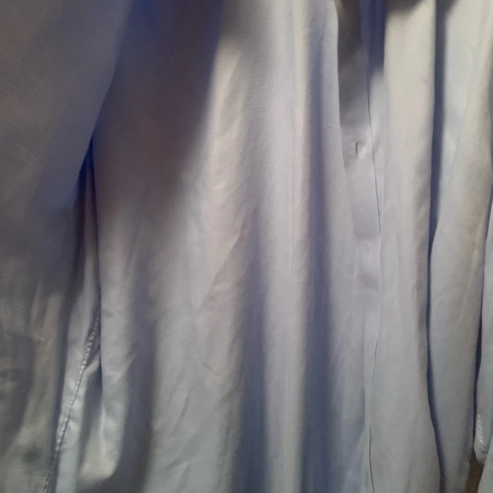 Robert Graham Dress Shirt - Picture 7 of 9